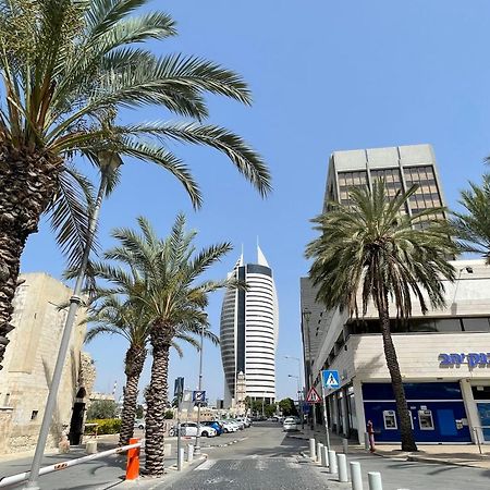 Boutique Apartment In Heart Of Haifa Buitenkant foto