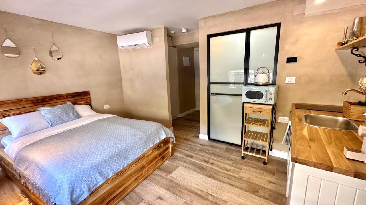 Boutique Apartment In Heart Of Haifa Buitenkant foto