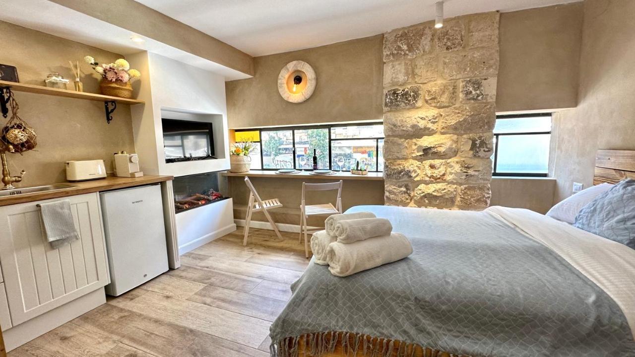 Boutique Apartment In Heart Of Haifa Buitenkant foto