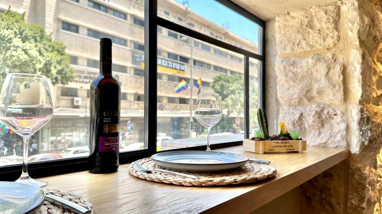 Boutique Apartment In Heart Of Haifa Buitenkant foto